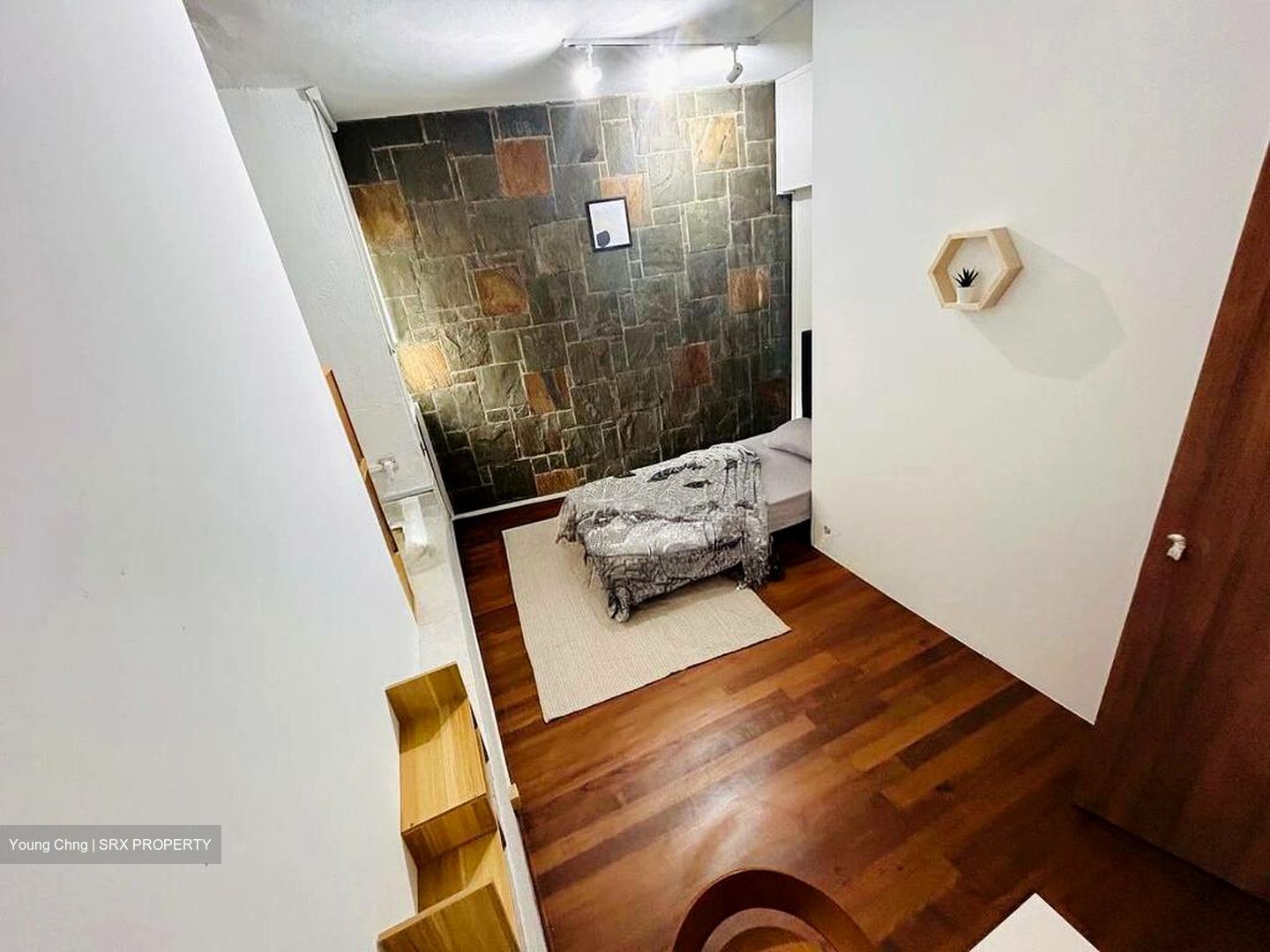 Pine Grove (D21), Condominium #526289531